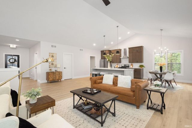 12983 Brick Road, Granger, IN 46530