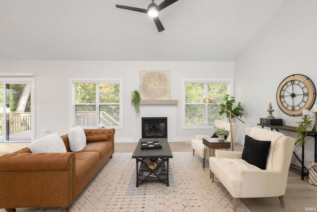 12983 Brick Road, Granger, IN 46530