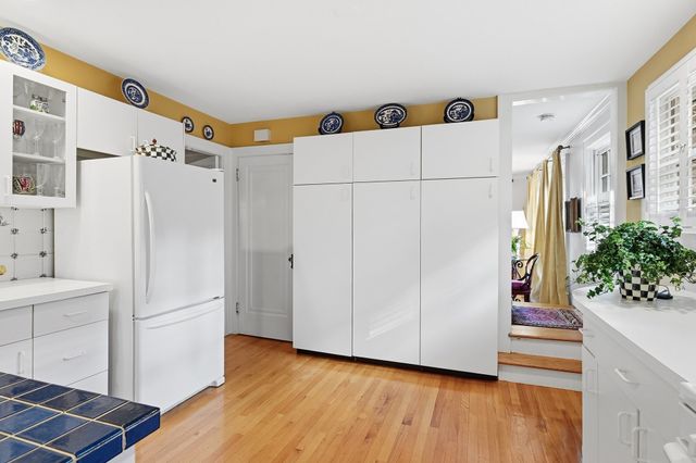 131 Wenonah Rd, Longmeadow, MA 01106