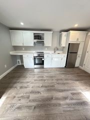 6 Monroe Street 315, Salem, MA 01970