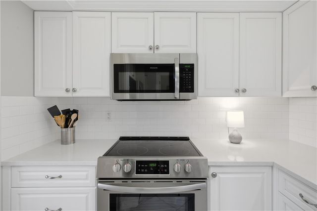 1334 Coral Park Lane 403, Vero Beach, FL 32963