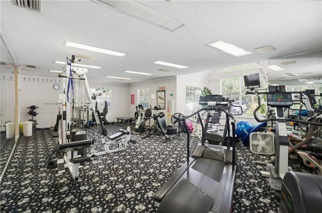 1334 Coral Park Lane 403, Vero Beach, FL 32963
