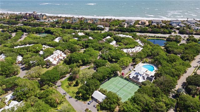 1334 Coral Park Lane 403, Vero Beach, FL 32963