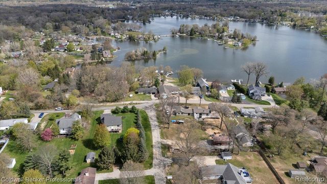 715 Eagle Hill, Brandon Charter Township, MI 48462