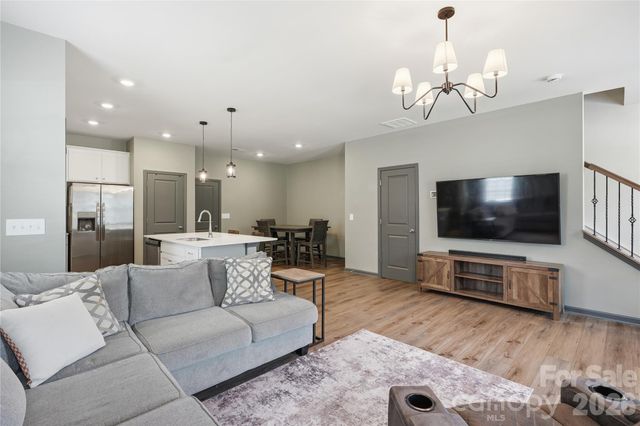 9830 Old Garden Circle, Gastonia, NC 28056
