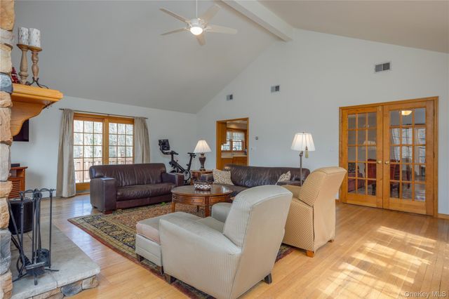 4 Cristin Court, Stony Point, NY 10980