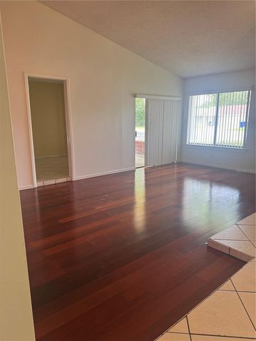 2329 PINE TREE COURT, Kissimmee, FL 34744