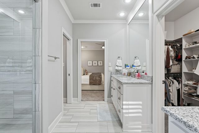 2595 Overcup Dr, Conway, AR 72034