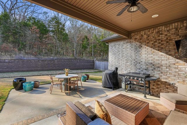 2595 Overcup Dr, Conway, AR 72034