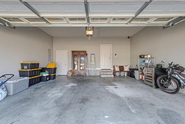 2595 Overcup Dr, Conway, AR 72034