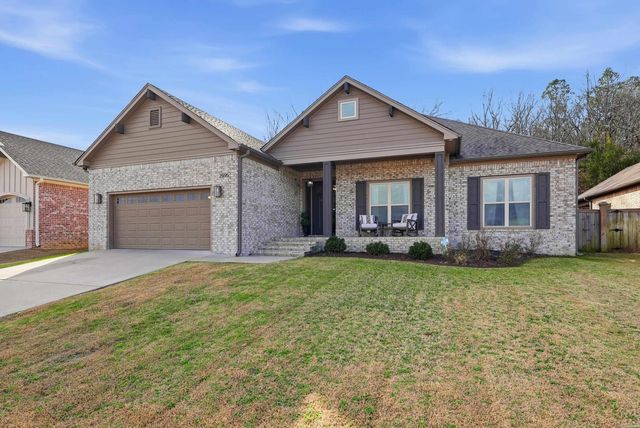 2595 Overcup Dr, Conway, AR 72034