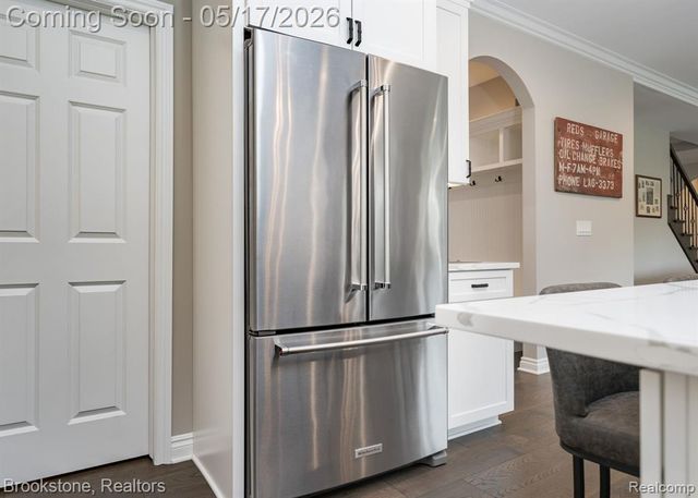 1728 John Paul Court, Oxford, MI 48371