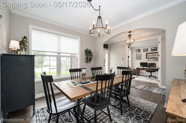 1728 John Paul Court, Oxford, MI 48371