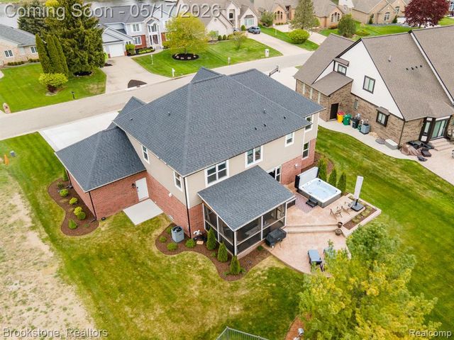 1728 John Paul Court, Oxford, MI 48371