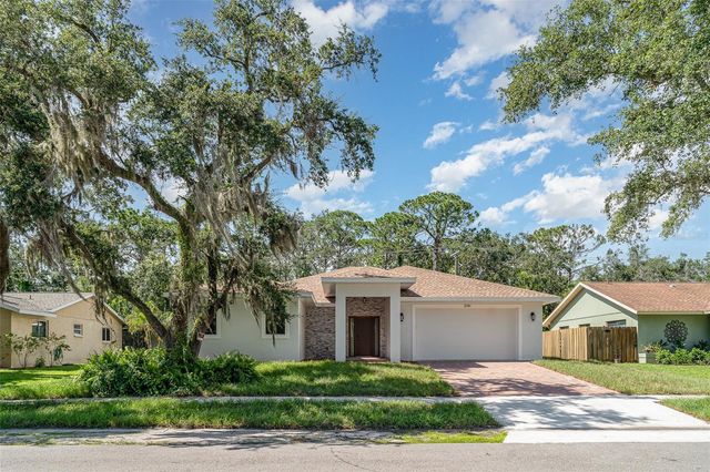 2141 CORK OAK STREET, Sarasota, FL 34232