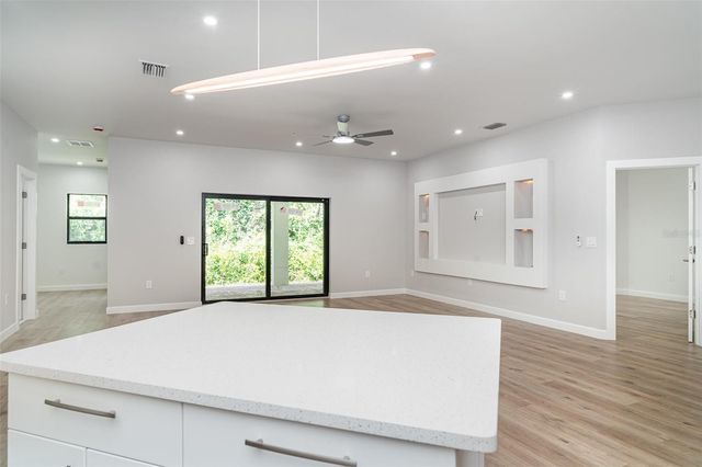 2141 CORK OAK STREET, Sarasota, FL 34232