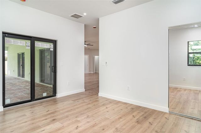 2141 CORK OAK STREET, Sarasota, FL 34232