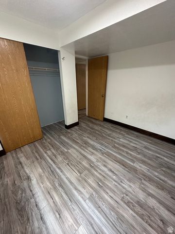 5926 S BLUE MEADOW DR, Taylorsville, UT 84129
