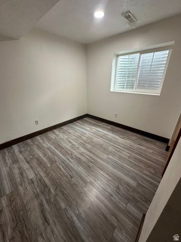 5926 S BLUE MEADOW DR, Taylorsville, UT 84129