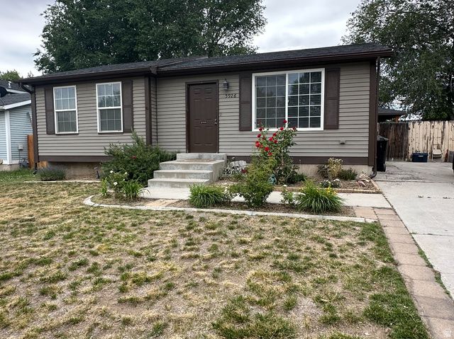 5926 S BLUE MEADOW DR, Taylorsville, UT 84129