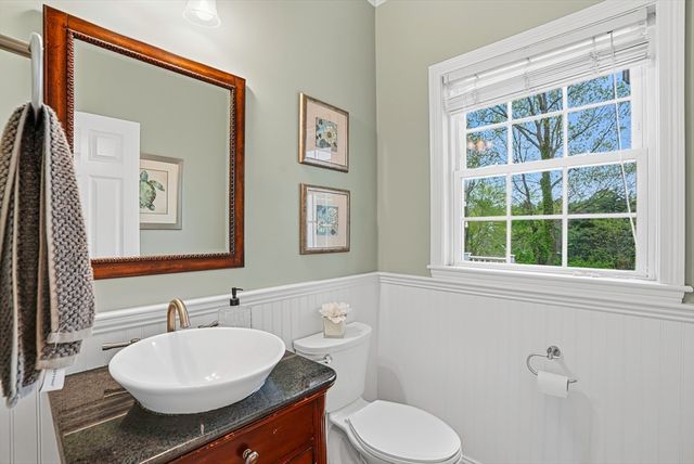 82 Hardwick Rd, Ashland, MA 01721