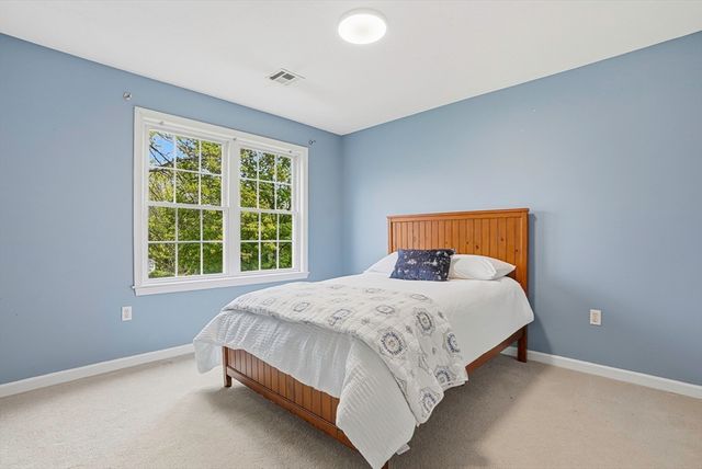 82 Hardwick Rd, Ashland, MA 01721