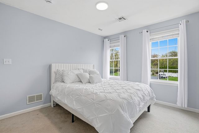 82 Hardwick Rd, Ashland, MA 01721
