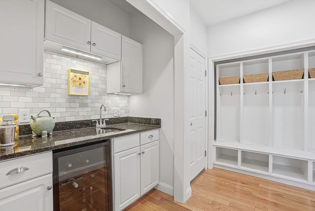 82 Hardwick Rd, Ashland, MA 01721