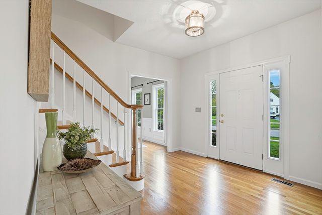 82 Hardwick Rd, Ashland, MA 01721