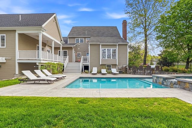 82 Hardwick Rd, Ashland, MA 01721