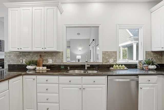 82 Hardwick Rd, Ashland, MA 01721