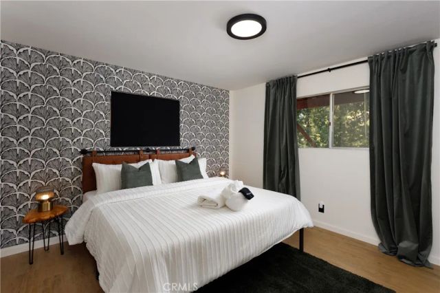 825 Lake View Lane, Twin Peaks, CA 92391