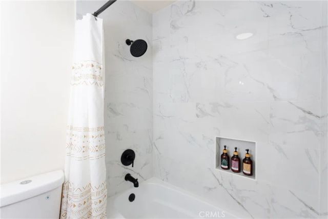 825 Lake View Lane, Twin Peaks, CA 92391