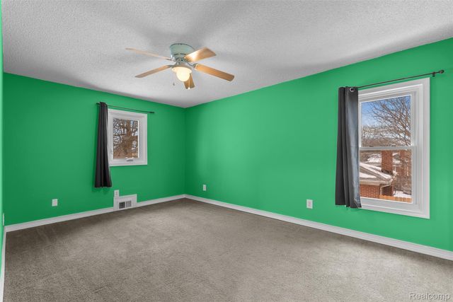 4205 Harding Street, Dearborn Heights, MI 48125