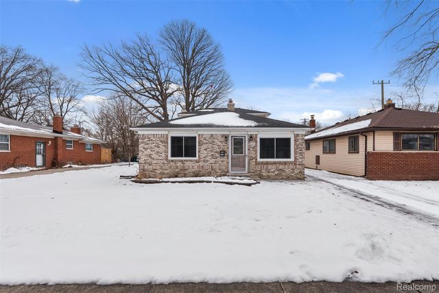 4205 Harding Street, Dearborn Heights, MI 48125