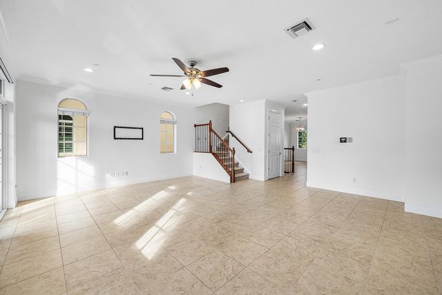 824 Virginia Garden Drive, Boynton Beach, FL 33435