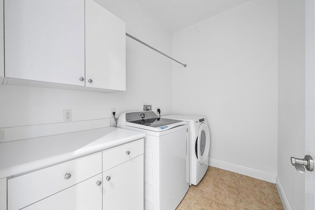 824 Virginia Garden Drive, Boynton Beach, FL 33435