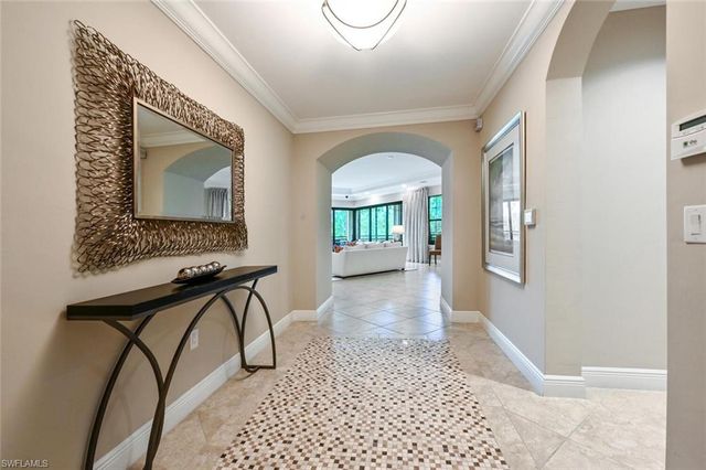 2764 Tiburon BLVD E 3-101, Naples, FL 34109