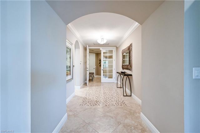 2764 Tiburon BLVD E 3-101, Naples, FL 34109