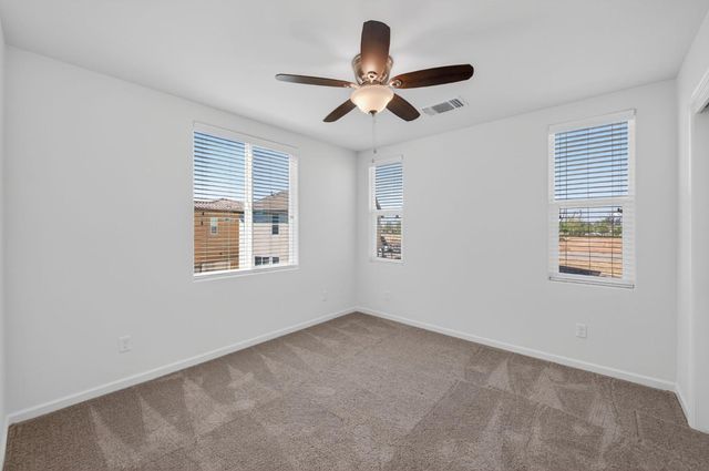 6148 E Bishop Lane, Fresno, CA 93727