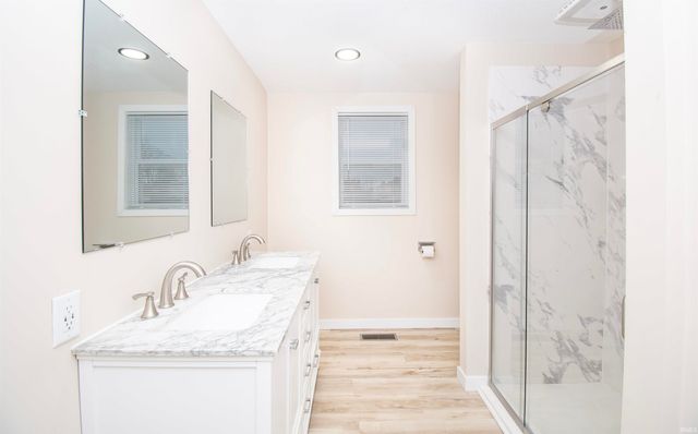 102 Lovette Street, Wolcottville, IN 46795