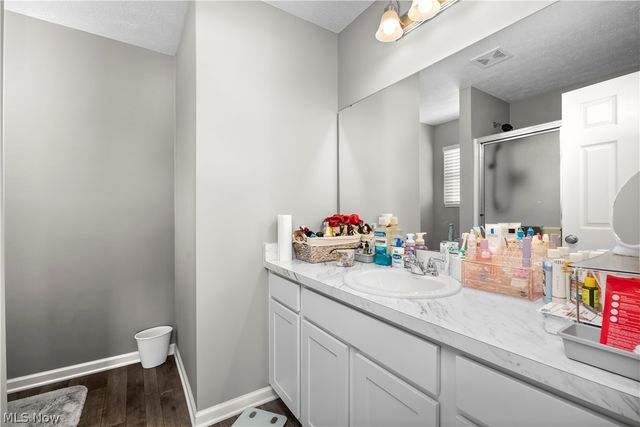 3994 Primrose Way, Lorain, OH 44053