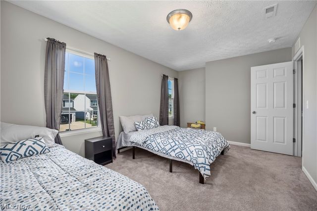 3994 Primrose Way, Lorain, OH 44053