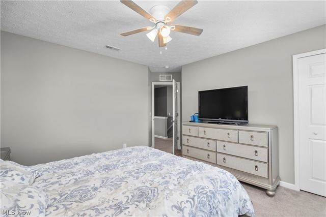 3994 Primrose Way, Lorain, OH 44053