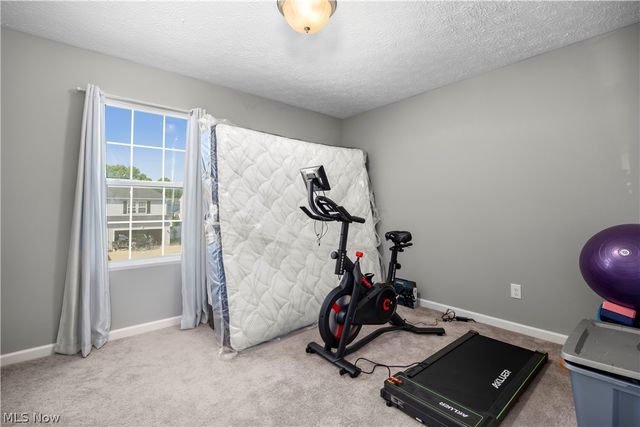 3994 Primrose Way, Lorain, OH 44053