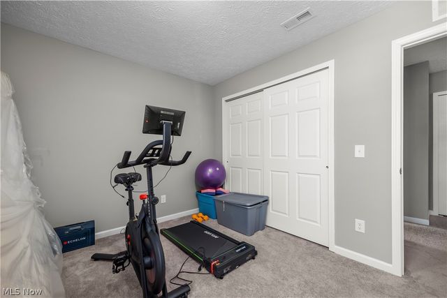3994 Primrose Way, Lorain, OH 44053