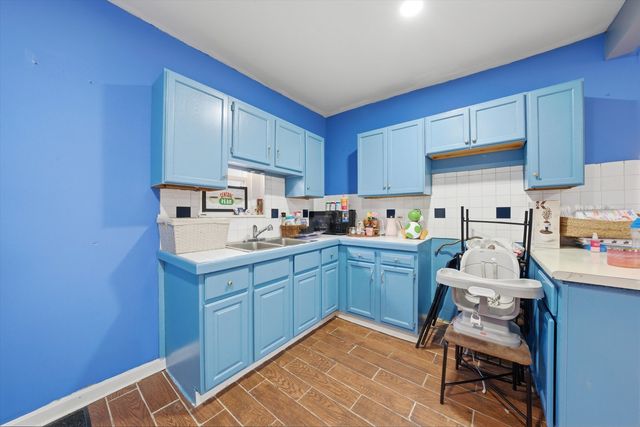 2730 S 58th Court, Cicero, IL 60804