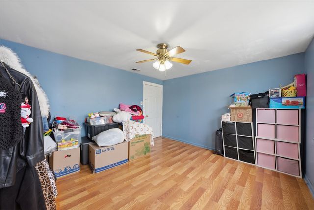 2730 S 58th Court, Cicero, IL 60804