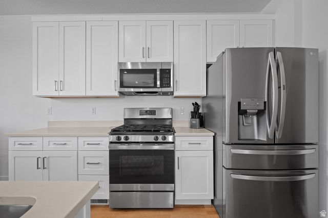 3549 S ACADIA SUMMIT LN, Magna, UT 84044