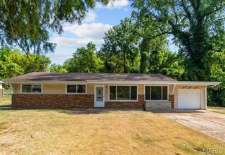 9712 Cambria Drive, Moline Acres, MO 63136